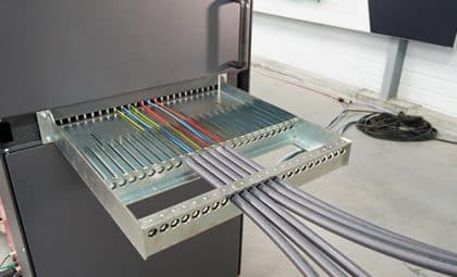Thread insertion tube in the thread sorter